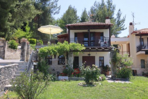 Bizmut House Shared Garden & Pool Paliouri